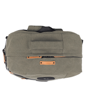 Charger l'image dans la galerie, Sac de Voyage Cabine 24H - Kaki, Personnalisable et Chic en Coton avec Patch - LÉGENDE