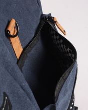 Load the image into the gallery, Sac à Dos Tendance 24H - Bleu, Personnalisable et Confortable avec Patch - LÉGENDE