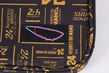 Load the image into the gallery, Housse Ordinateur 24H - Rembourrée et Imprimée 35 x 25 x 2.5 cm - CENTENAIRE