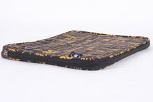 Charger l'image dans la galerie, Housse Ordinateur 24H - Rembourrée et Imprimée 35 x 25 x 2.5 cm - CENTENAIRE