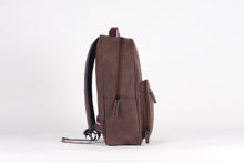 Charger l'image dans la galerie, Sac à Dos 24H - Marron, Effet Nubuc et Multimédia 45 x 32 x 14 cm - CENTENAIRE