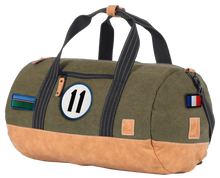 Charger l'image dans la galerie, Sac de Voyage Polochon 24H - Kaki, Personnalisable et Élégant en Coton avec Patch - LÉGENDE