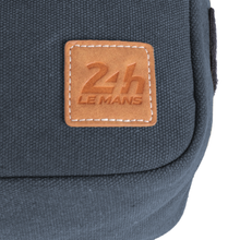 Charger l&#39;image dans la galerie, Trousse de Toilette 24H - Bleue, Élégante et Pratique en Coton 23 x 17 x 10 cm - LÉGENDE
