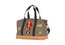 Load the image into the gallery, Sac de Voyage Week-end 24H - Kaki  - Personnalisable et Raffiné en Coton avec Patch - LÉGENDE

