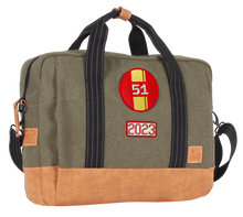 Load the image into the gallery, Sacoche Multimédia 24H - Kaki - Personnalisable pour Ordinateur avec Patch - LÉGENDE
